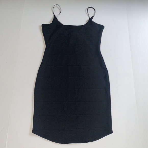 💵Missguided Black Bandage Stretchy Mini Dress in Size 4 - Picture 9 of 10
